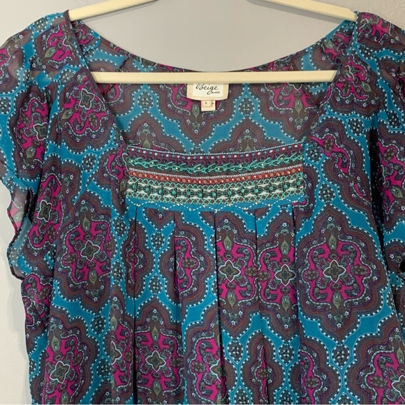 Beige by ECI sheer aqua brown and hot pink paisley flutter sleeve blouse. Size L - Picture 4 of 8